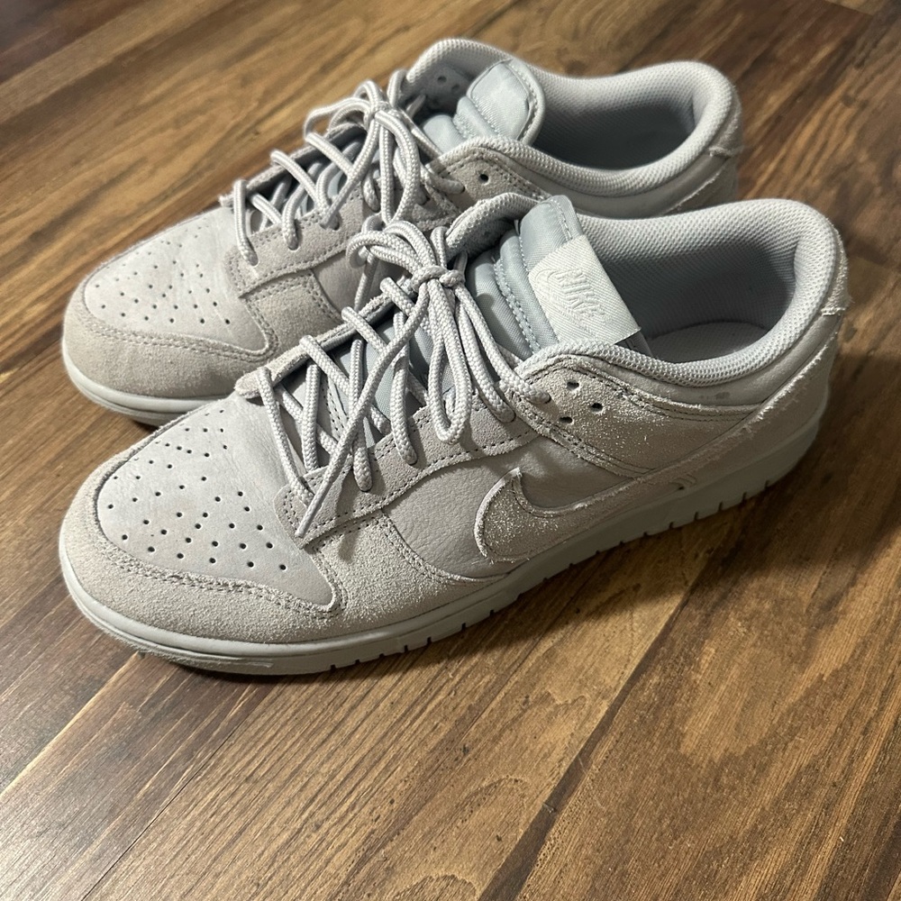 Nike Dunks Gray - image 2
